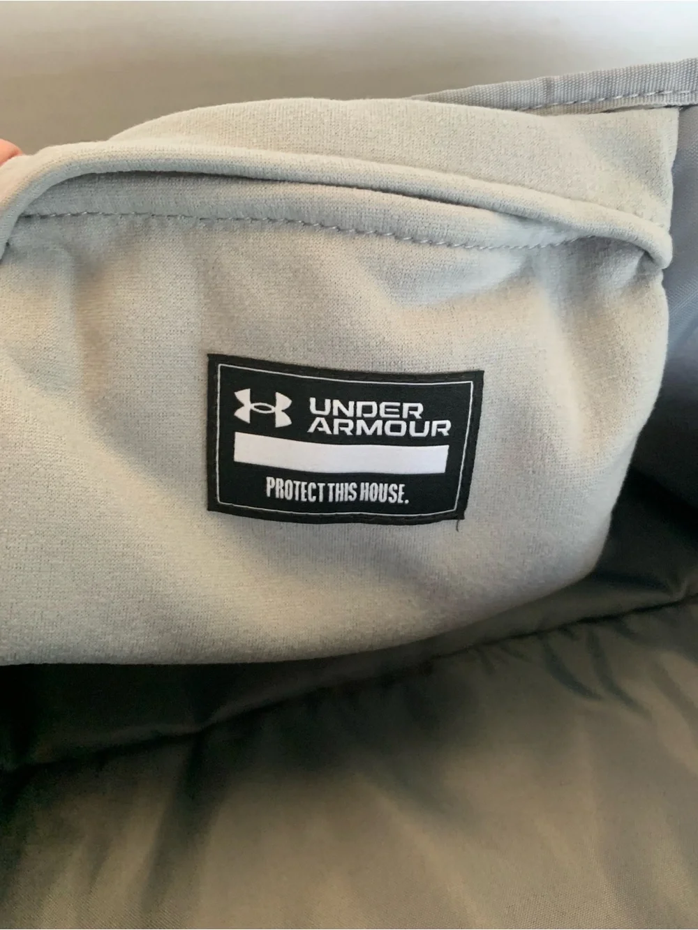 Under Armour Black Men’s Logo Duffel Bag with Padded Strap